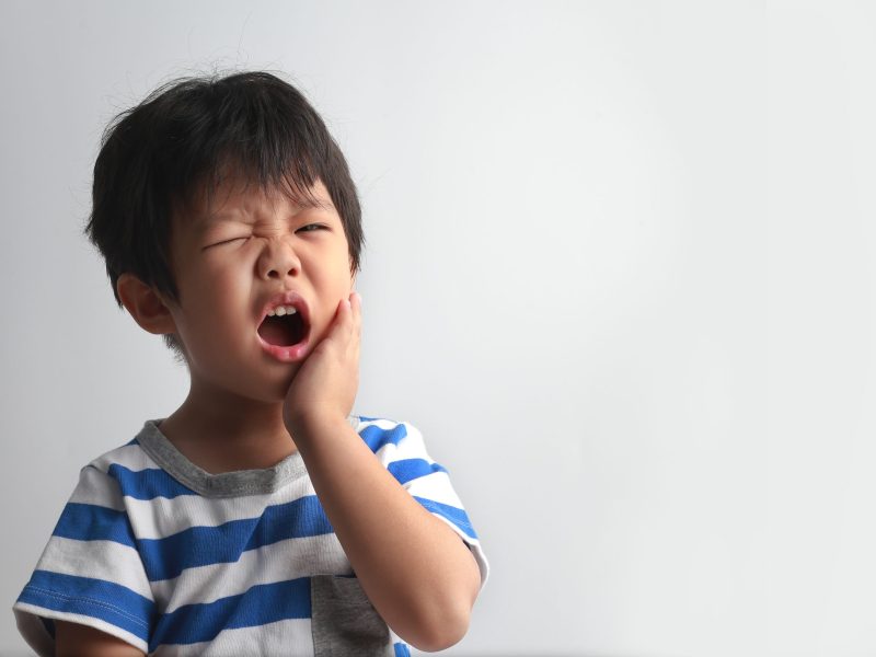 dental emergency knocked out tooth in children