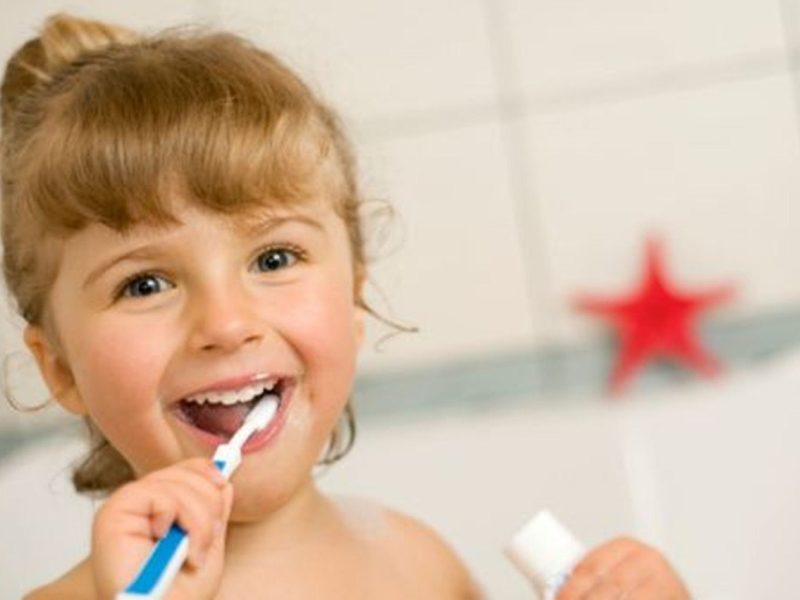 child-brushing-teeth-oral-hygiene Young child brushing teeth